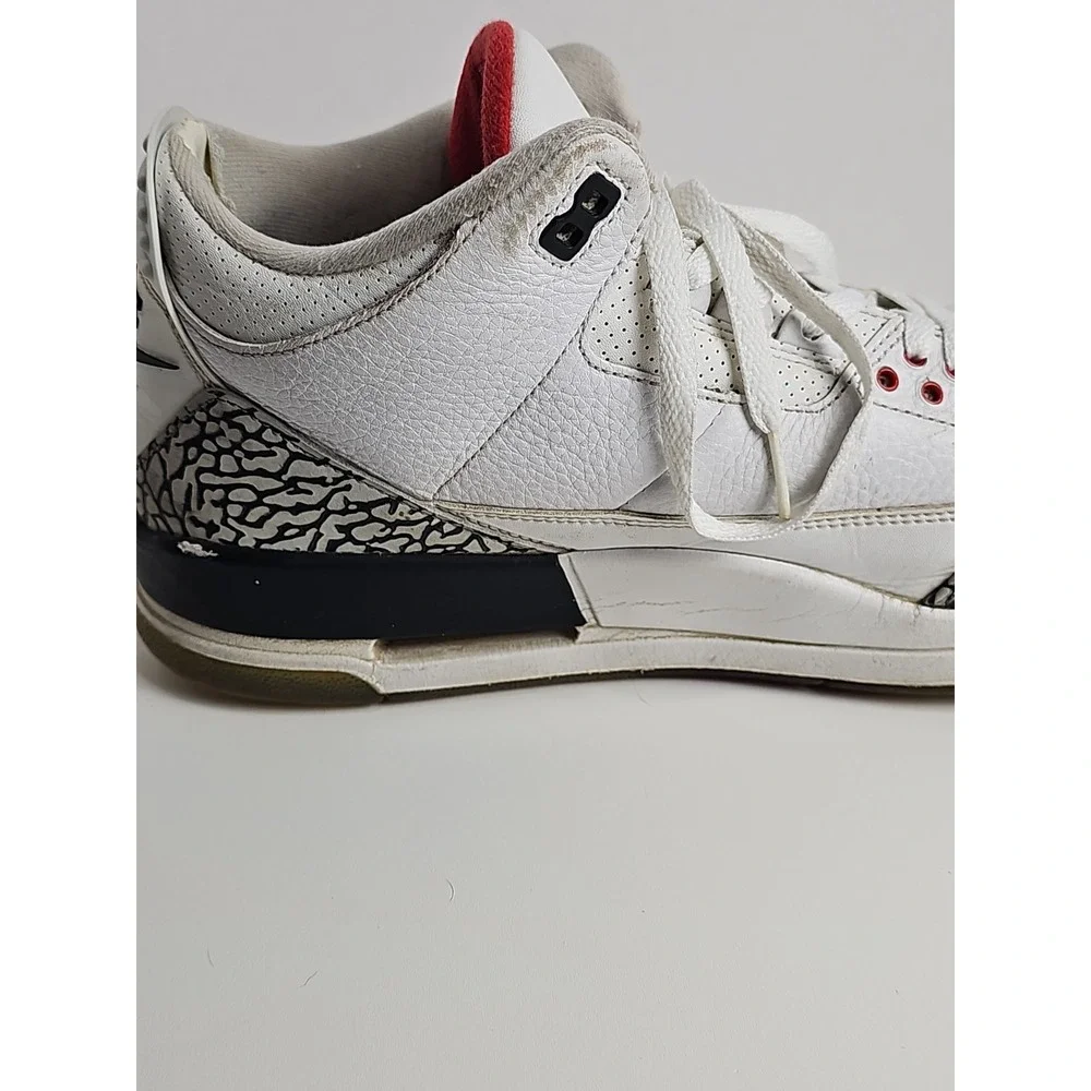 2017 Nike Air Jordan 3 Retro White Red Black 923096-101 Size 12